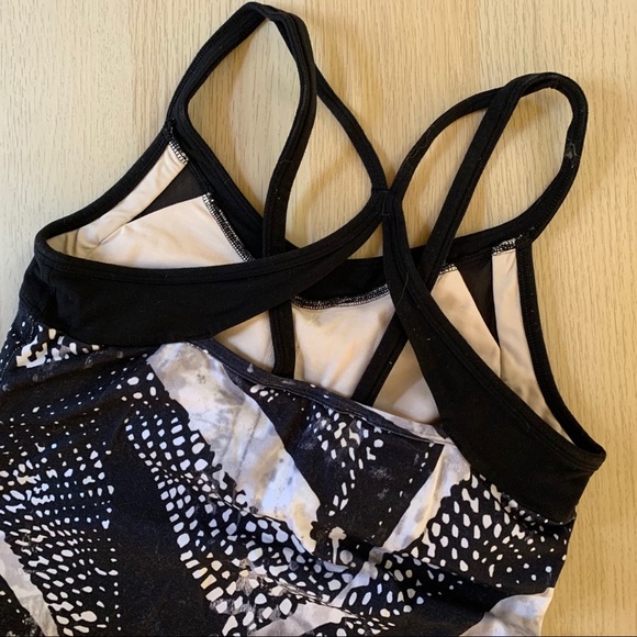 Lululemon Free Flowing Pattern Tank - Picture 2 of 3